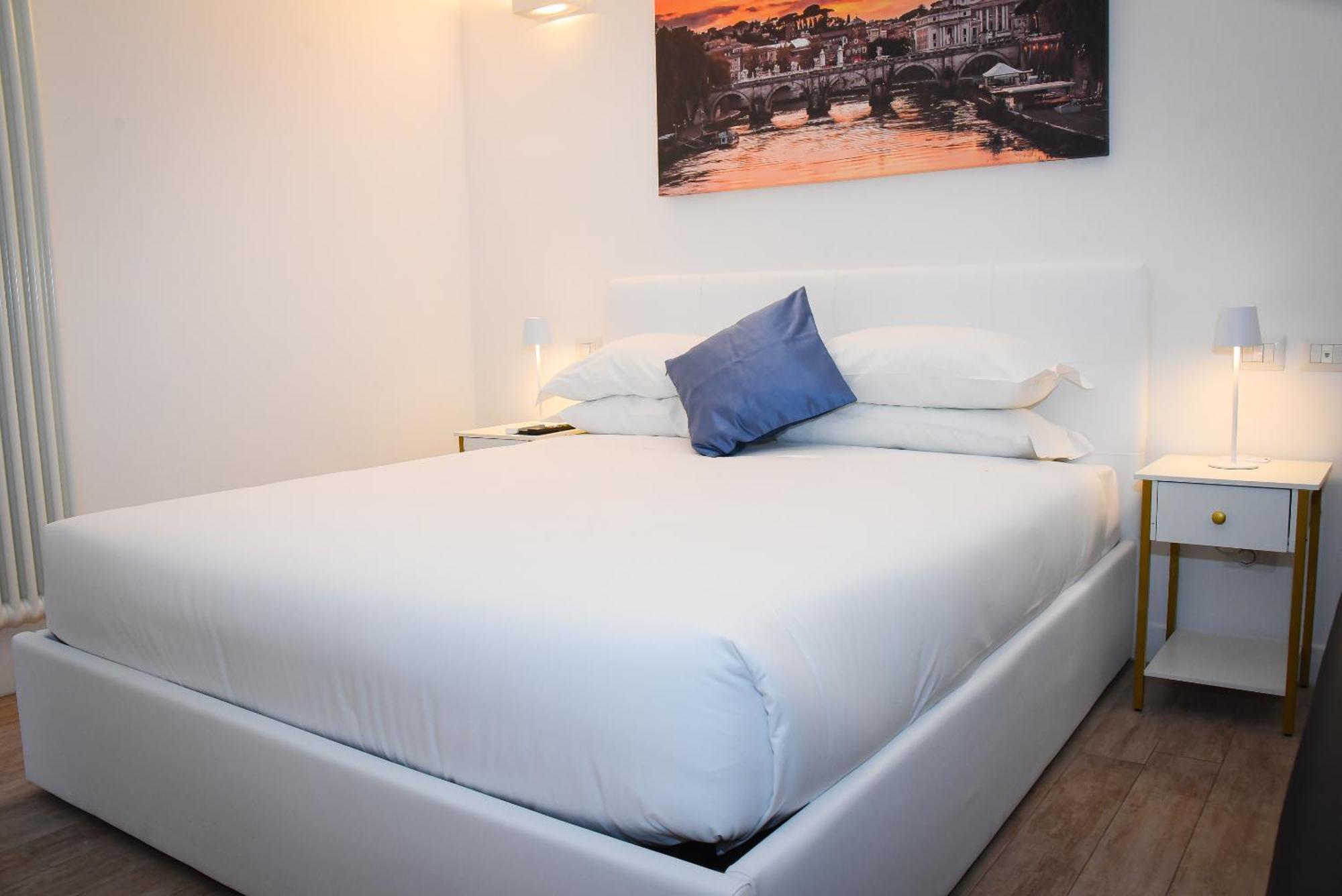 Bq House Fori Imperiali Luxury Rooms Рим Экстерьер фото